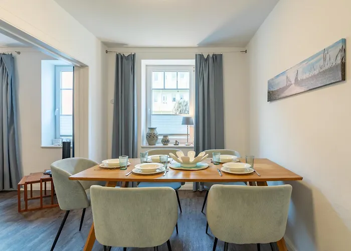 Semesterbostad Bootshaus Husum (Schleswig-Holstein)